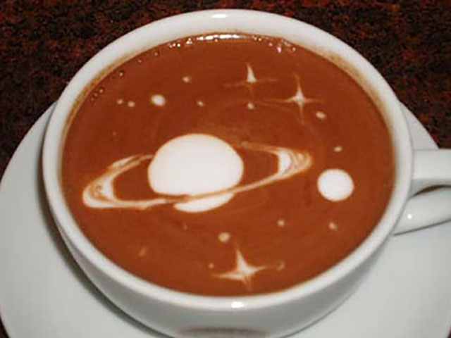 Planets-and-Stars Coffee Art // Creative 3D Coffee Latte Art Pictures, Images & Designs