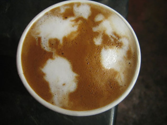 World Map Coffee Art Design // Creative 3D Coffee Latte Art Pictures, Images & Designs