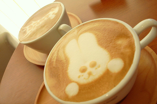 Fuzzy Bunny Coffee Art Design // Creative 3D Coffee Latte Art Pictures, Images & Designs
