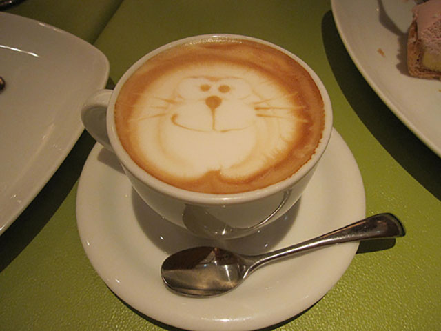 Doraemon Coffee Art Design // Creative 3D Coffee Latte Art Pictures, Images & Designs