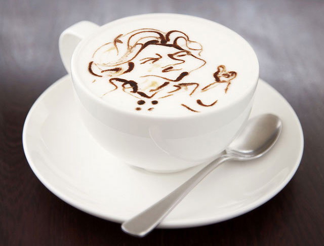 Margaret Thatcher Coffee Art Design // Creative 3D Coffee Latte Art Pictures, Images & Designs