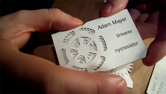 Interactive Gear Turning Business Card // 255 Creative & Unique Business Cards Design Inspiration & Ideas