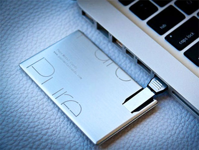 Pure-Metal-USB-Business-Card