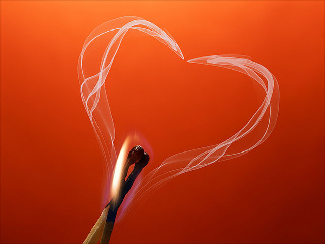 Hidden Smoke Heart | Unexpected Modern Hearts Photography