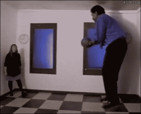 Real Life Super Mario, Shrinking Growing Illusion | 23 Best Cool Optical Illusions Images (GIF) in 3D With Amazing Color