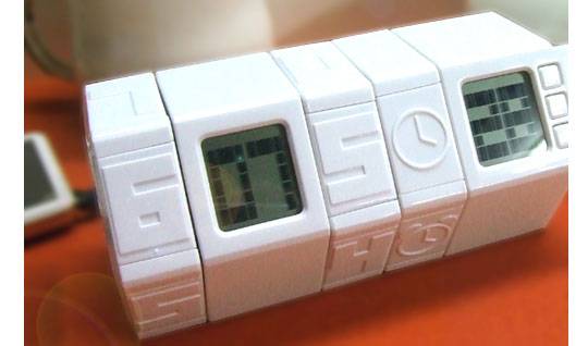 The Twist Alarm Clock | 10 Best Cool Alarm Clocks For Heavy Sleepers