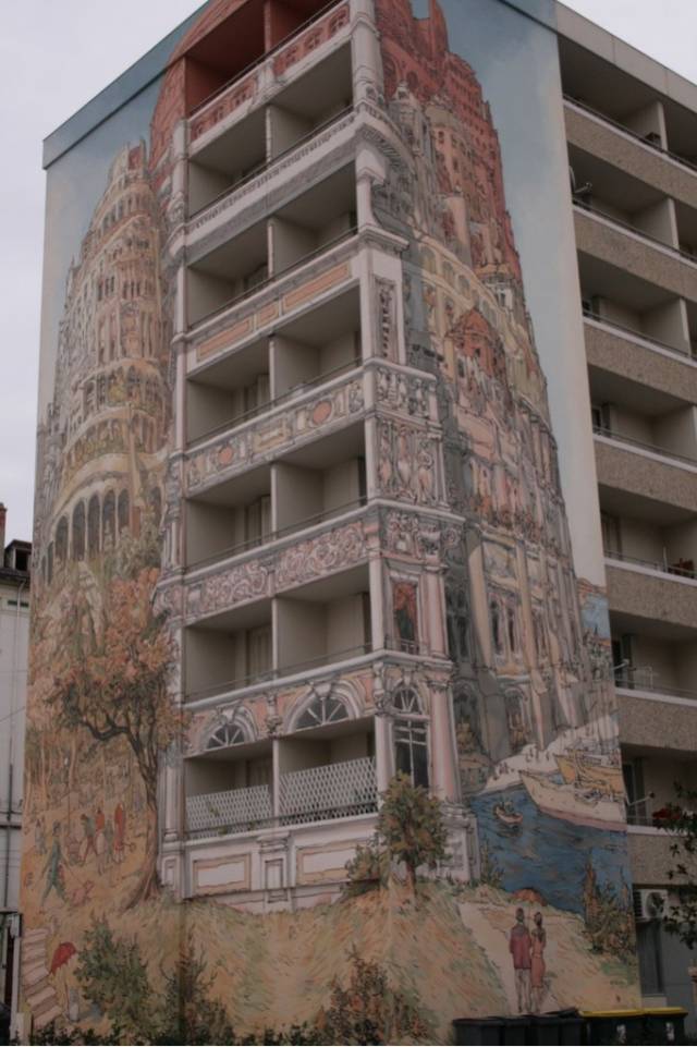 Building Into Tower Of Art Mural | 10 Creative 3D Street Art Wall Murals