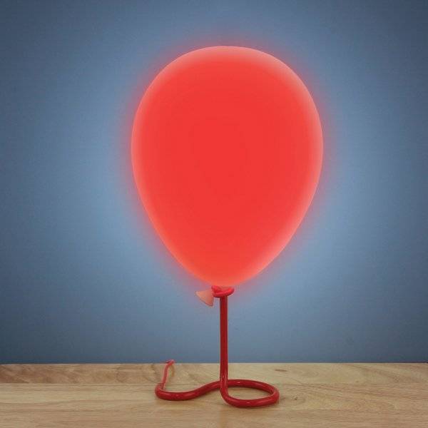 The Balloon Lamp Creative Lighting // 10 CREATIVE & Funky Lighting Designs That Will Make Your Home Incredible