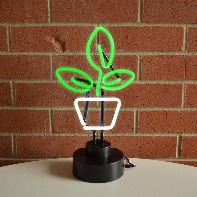 LED Desk Lamp Plant Light // 10 CREATIVE & Funky Lighting Designs That Will Make Your Home Incredible