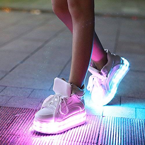 Shoes with lights on cheap the bottom