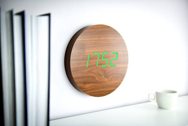 The Innovative Walnut Wall Click Clock // 10 MOST Creative Clocks To Help You Keep Perfect Time