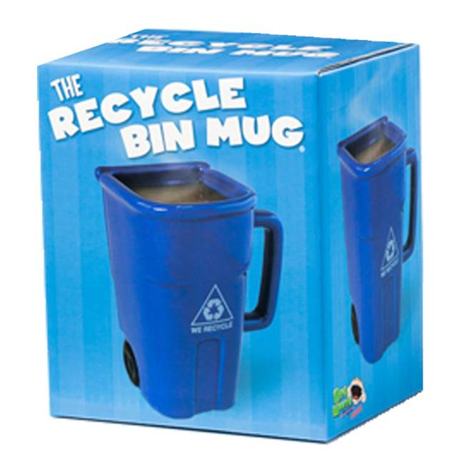 The Recycling Coffee Mug Shows Your Support For Environment // 10 UNIQUE & Cool Coffee Mugs That You Will Just Love To Drink From