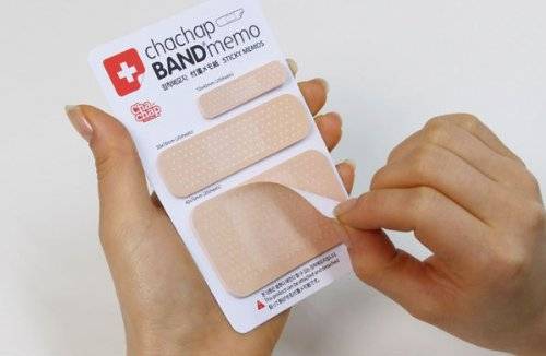 Fun Bandage Band-Aid Sticky Post It Notes // 10 FUN & Cool Sticky Post It Notes That Will Transform Your Memory Forever