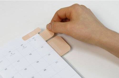 Fun Bandage Band-Aid Sticky Post It Notes // 10 FUN & Cool Sticky Post It Notes That Will Transform Your Memory Forever