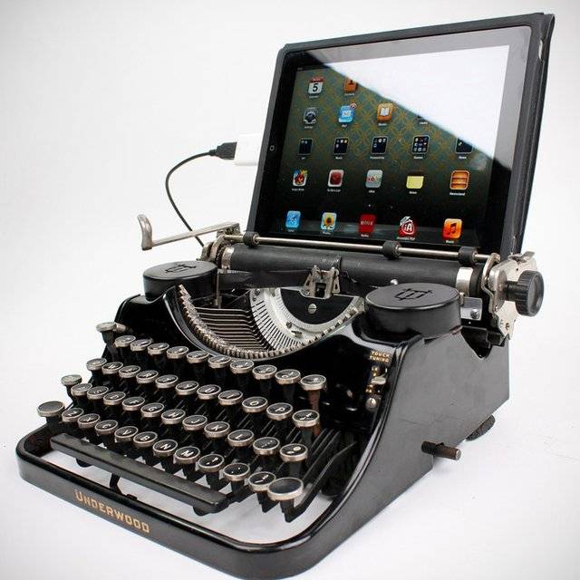 USB Typewriter For PC, Mac, iPaid // 10 REALLY Cool USB Gadgets That Any Geek Would Love