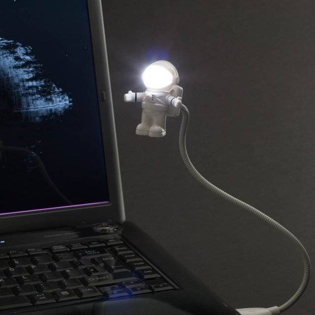 Astronaut USB Light // 10 REALLY Cool USB Gadgets That Will Redefine Your USB Slot Forever