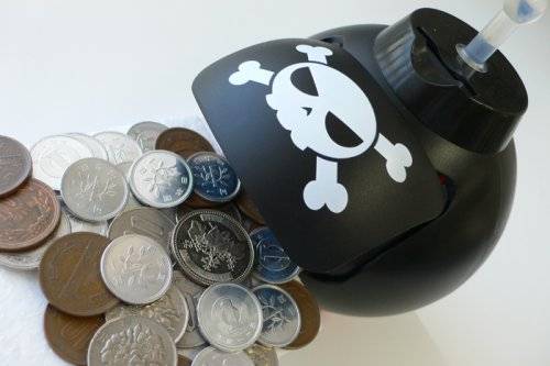 Violent Exploding Bomb Piggy Bank Forces Saving // 10 UNIQUE & Cool Piggy Banks That You Could Fall In Love With
