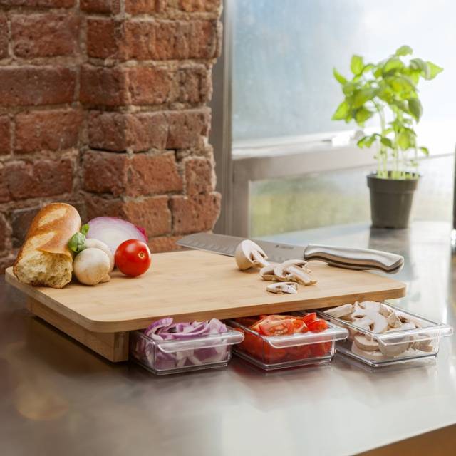 The Mocubo Storage Cutting Board // 10 BEST Cutting Board Designs To Help You Become The Next Iron Chef